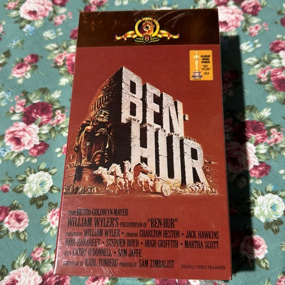 BEN-HUR 📼 VHS Movie 🍿 (sealed). Classic movie, Charlton Heston. MGM studios 💫 - Picture 1 of 4